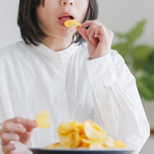 メンタルと体重の意外な関係！ストレス太りの仕組みと解消法